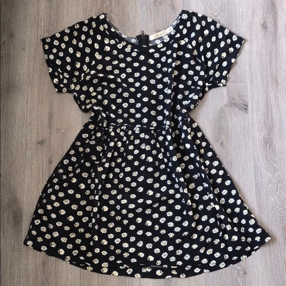 Oversized Sunflower Print Shirt - Picture 6 of 9